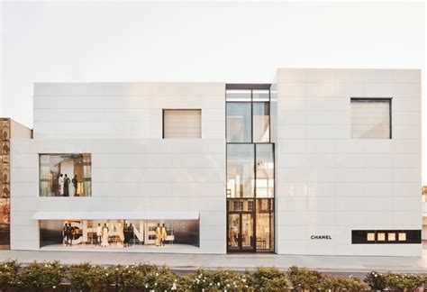 chanel boutique beverly hills robertson|Chanel robertson boulevard.